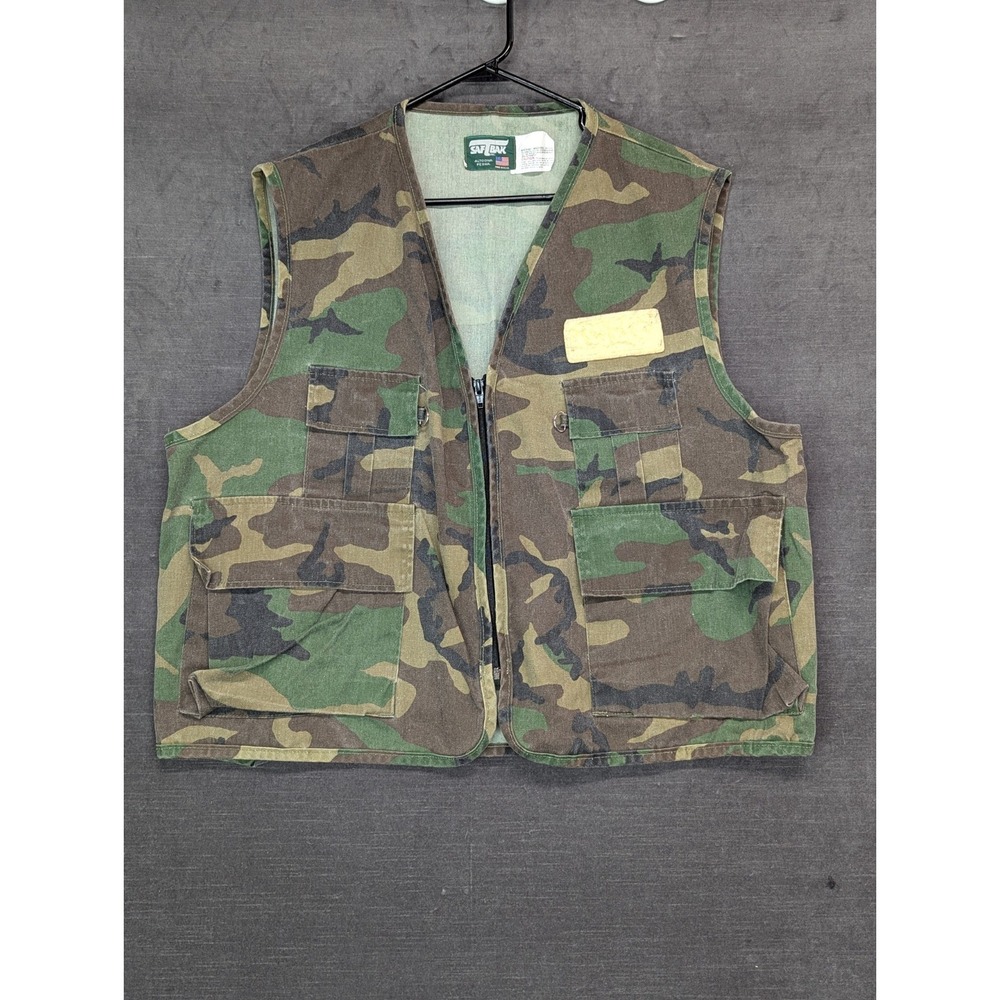 Vintage SafTbak Camo Fishing Vest Camouflage Outdoors USA Made Size 52" Chest